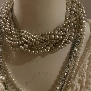 Gorgeous faux pearl triple bound necklace. Unsure of brand.